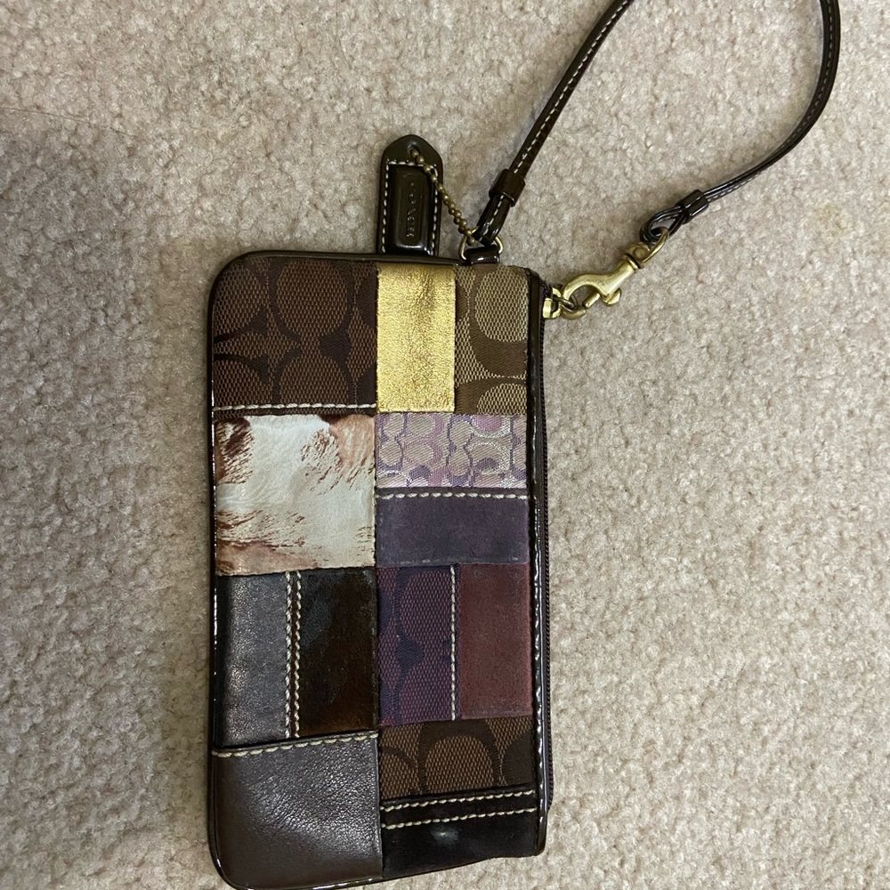 Authentic COACH Vintage Patchwork Wristlet